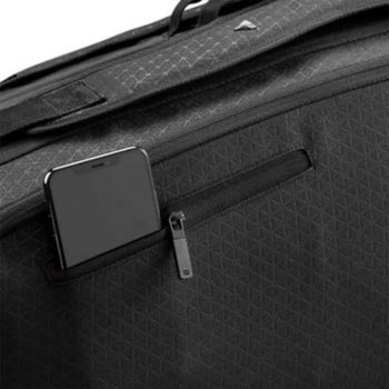 ساک تنیس ویلسون مدل Clash V3 6PK Racquet Bag Black - Image 2
